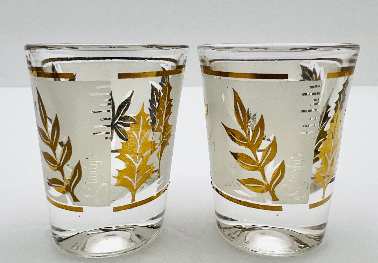 Vintage Starlyte Gold Leaf Shot glasses (Set of 2)