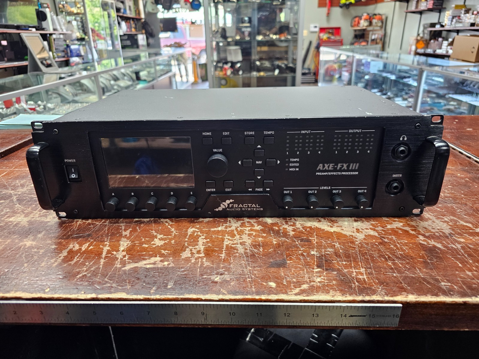 Fractal Axe FX III Preamp/FX Processor 1st Generation W/ Power Cable