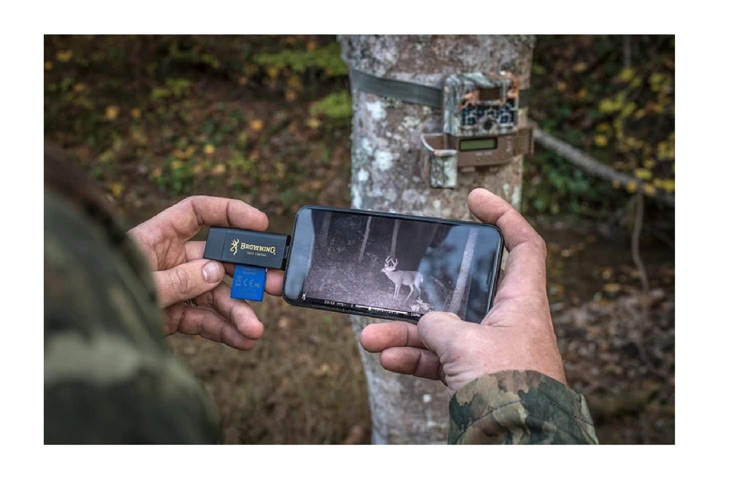 Browning Trail Camera Card Reader for iPhone & iPad iOS Devices Lightning