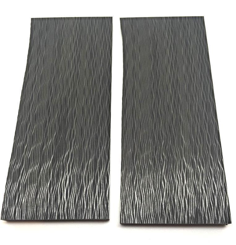 Crosscut Carbon Fiber “ZebraWaves"- CarbonWaves