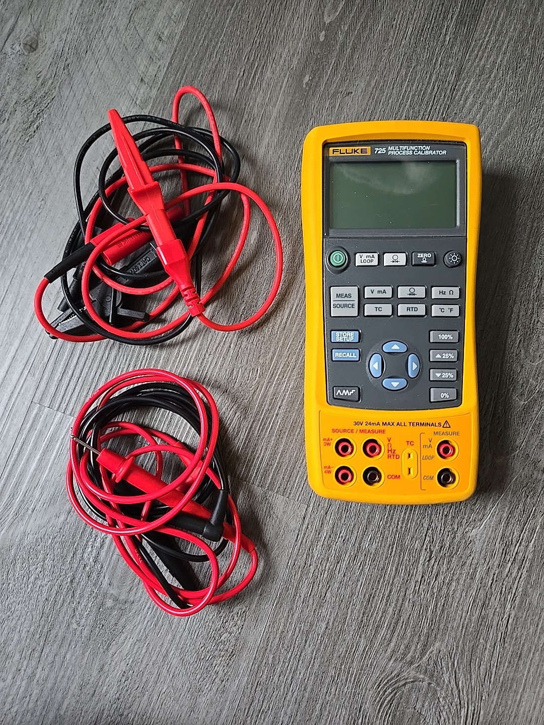 Fluke 725 Multifunction Process Calibrator