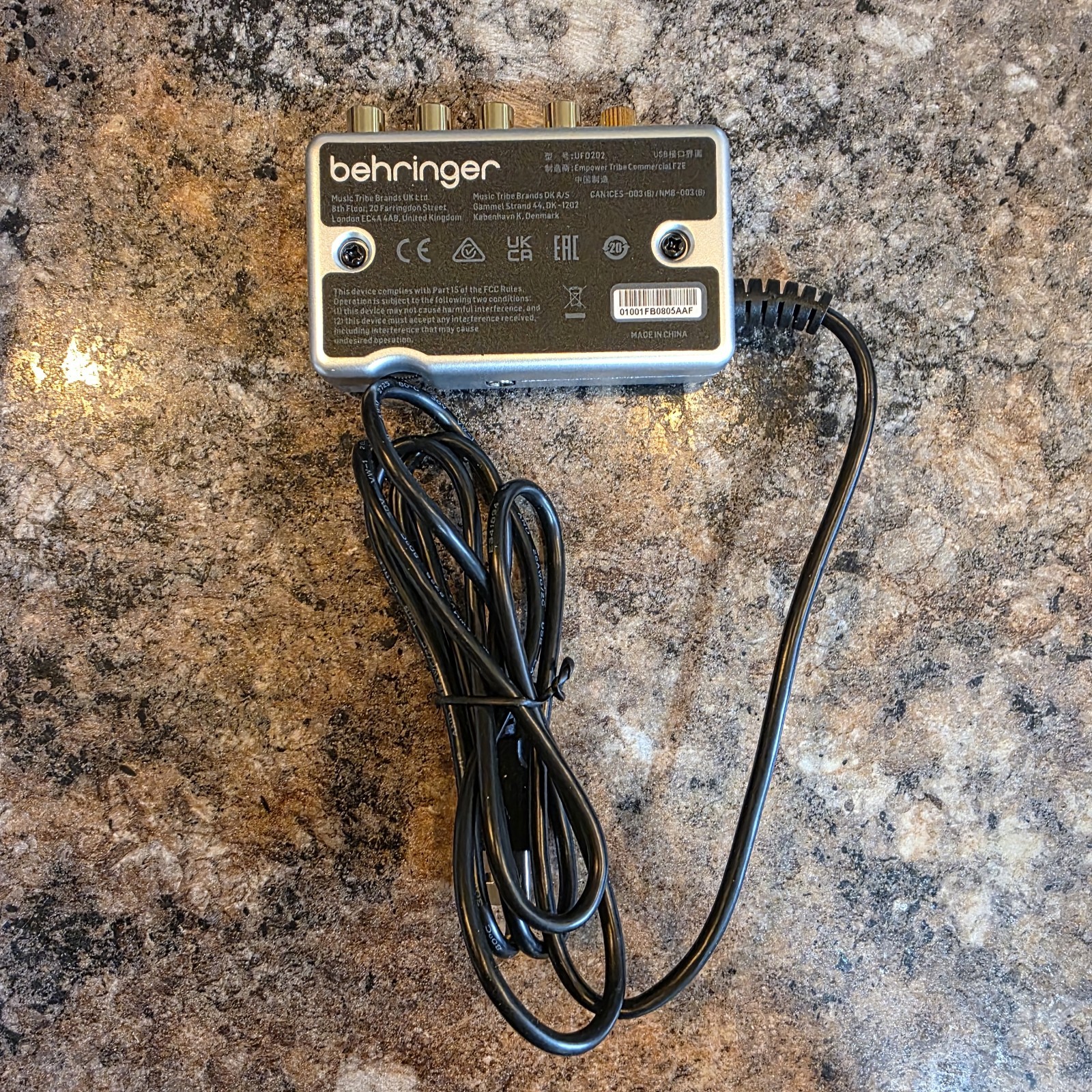 Behringer U-PHONE UFO202 Audiophile USB/Audio Interface with Built-in Preamp....