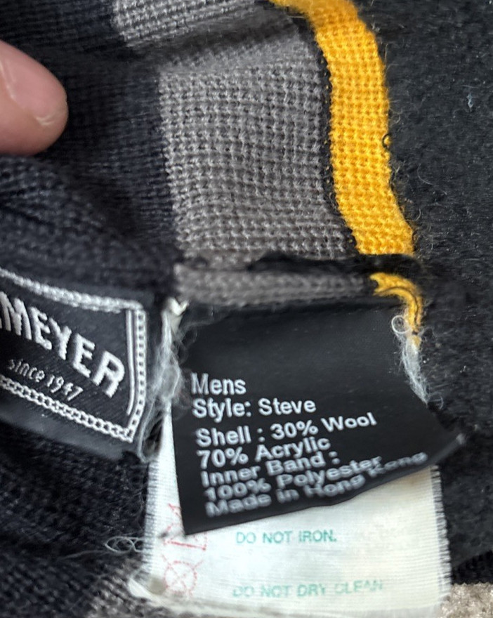 Obermeyer Steve Black Yellow Ski Hat