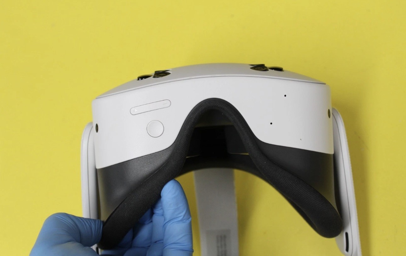 Meta Quest 3S 128GB VR Headset Only, Great Condition (No Controllers)
