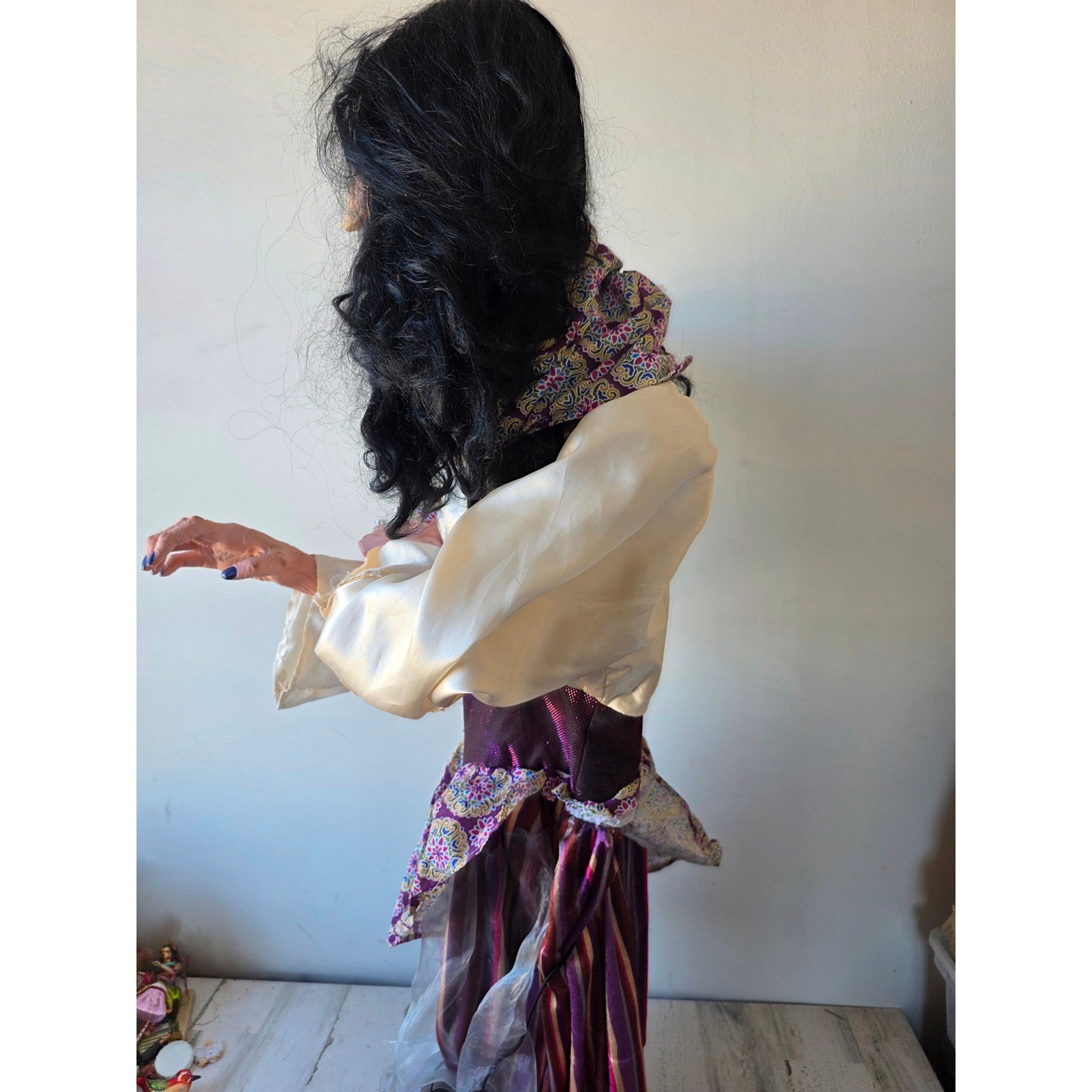 Vintage magic power fortune teller AS IS Halloween vulture life-size