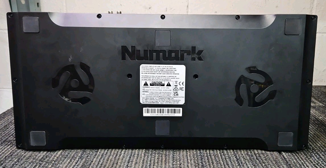 Numark Mixtrack Platinum FX Four Deck DJ Controller