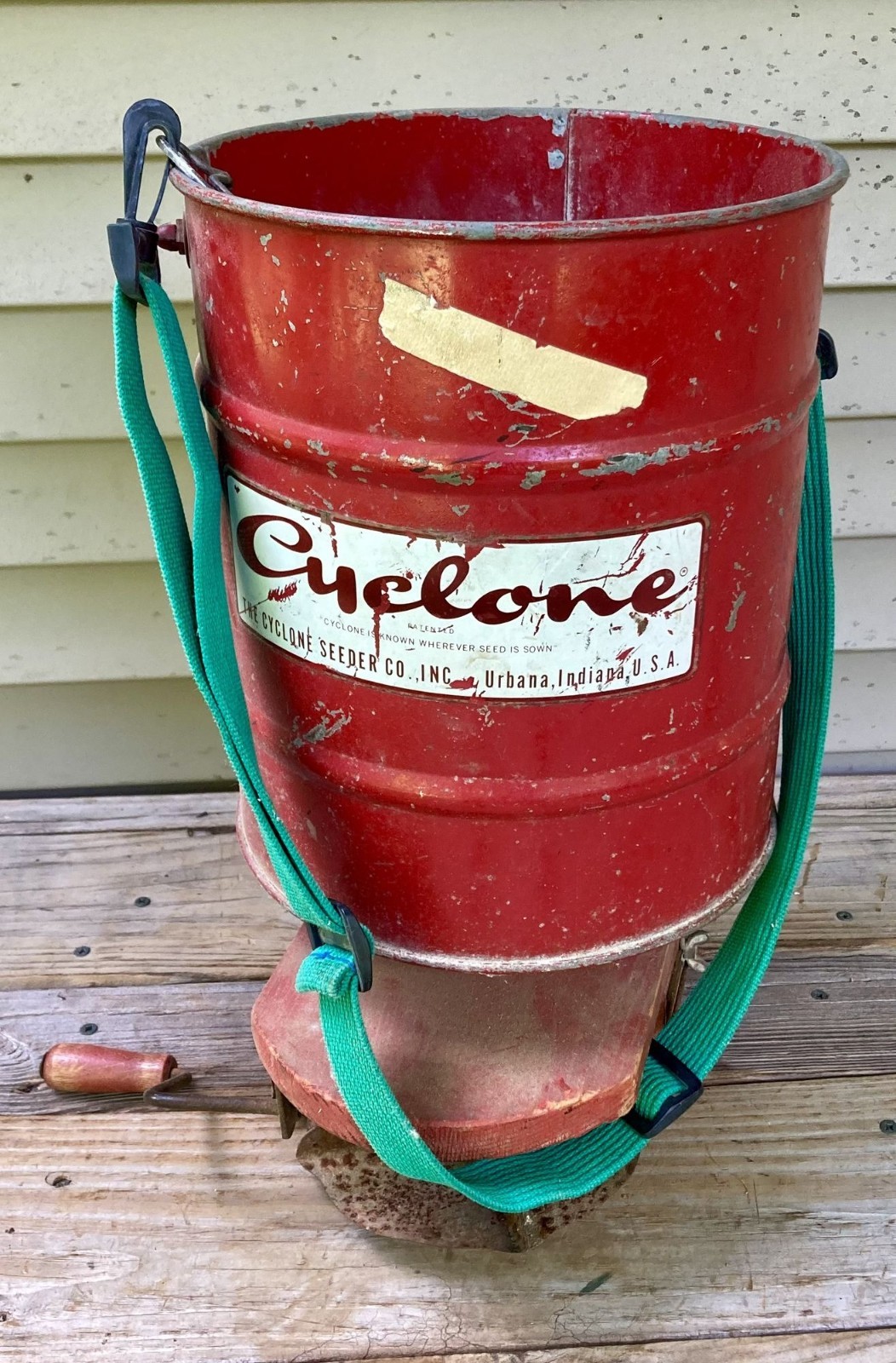 Vintage Cyclone Seeder Red w/ Strap Hand-Held Spreader Urbana, Indiana
