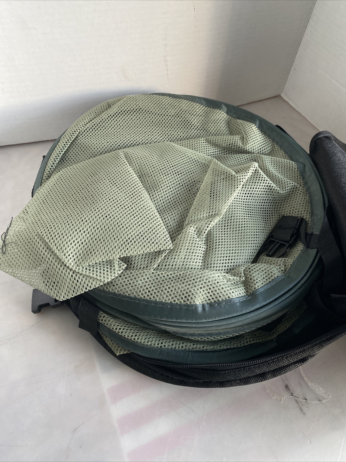 iPower 2ft 6-Layer Hanging Herb Mesh Rack Foldable Drying Net with Zippers. 31in