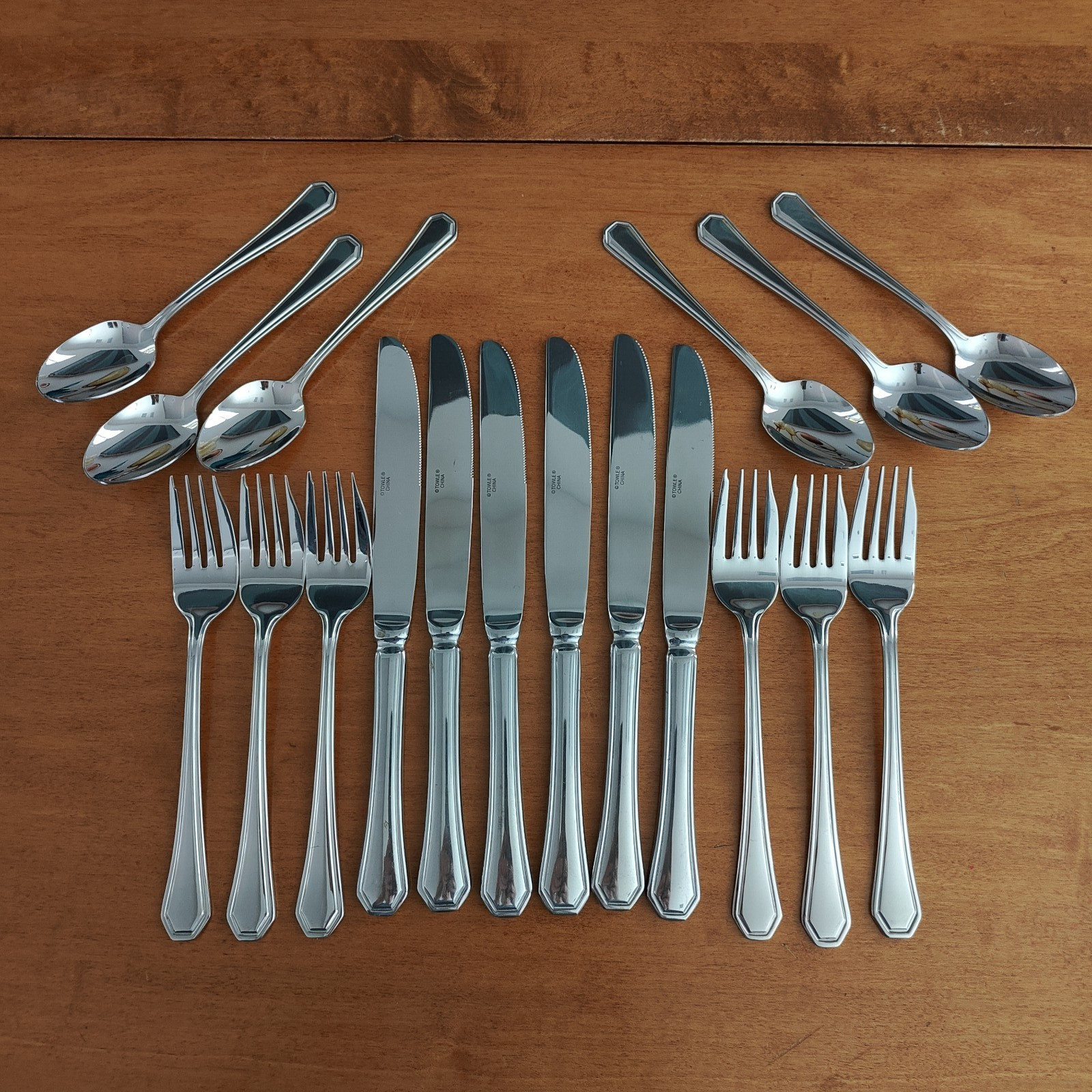 TOWLE 18/10 Stainless Flatware TWS531  18 pc Lot 6 Forks 6 Spoons 6 Knives