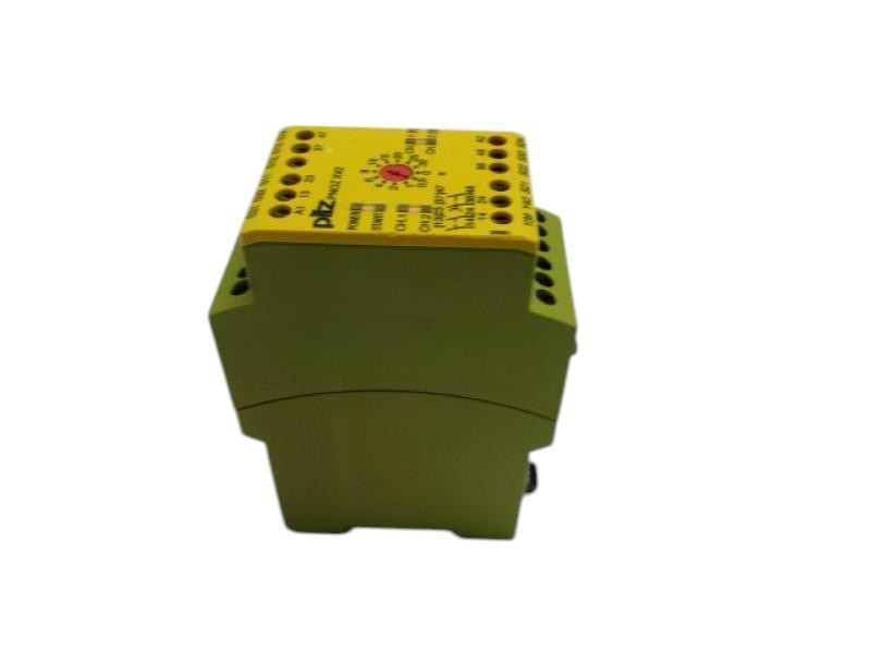 PILZ PNOZXV230/24VDC2N/02N/0T SAFETY RELAY 230/240VAC 24VDC  UNMP