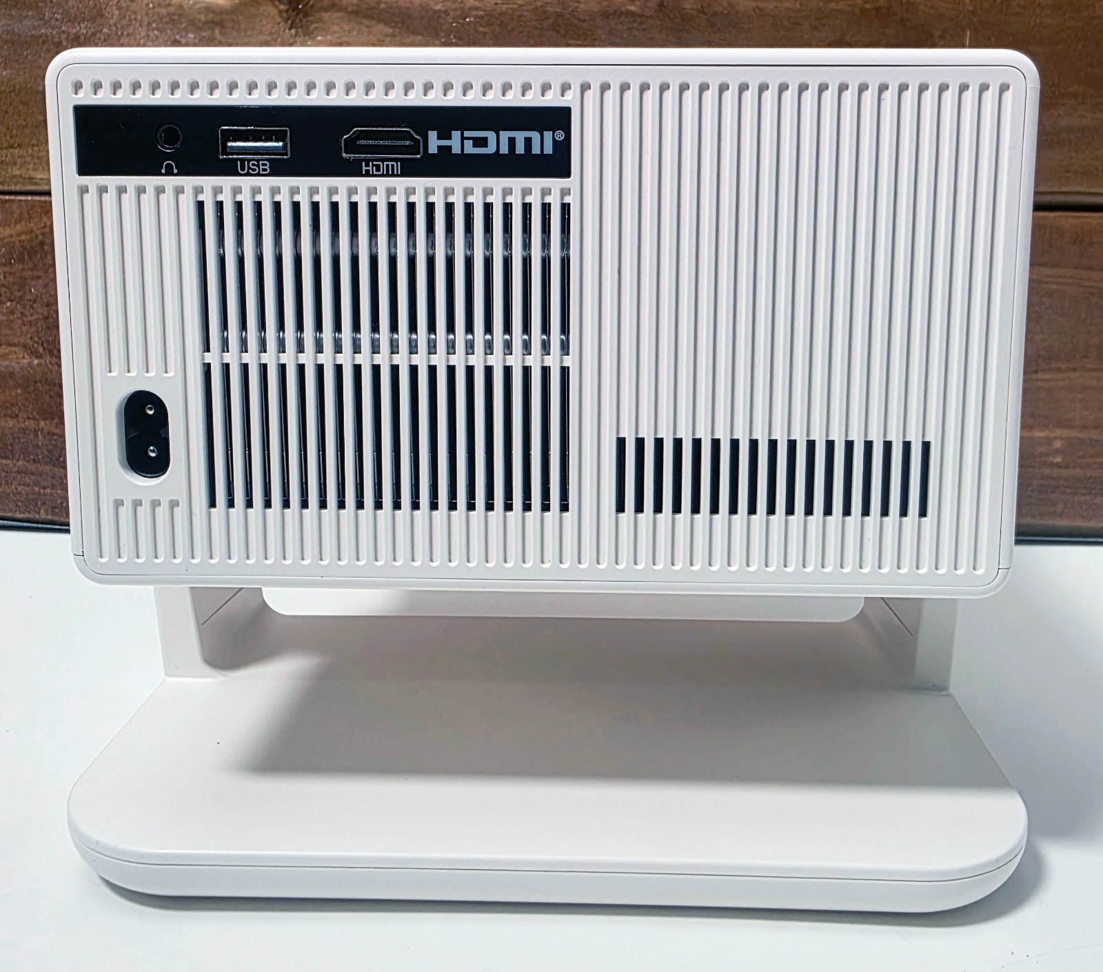 HAPPRUN 1500 ANSI Portable Projector with Built-in Streaming Apps