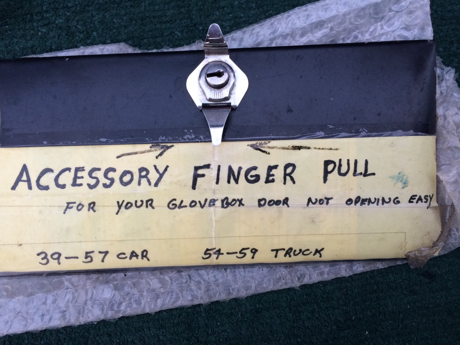 1939 Chevrolet Master / Deluxe Glove Box Lock opener Finger Pull