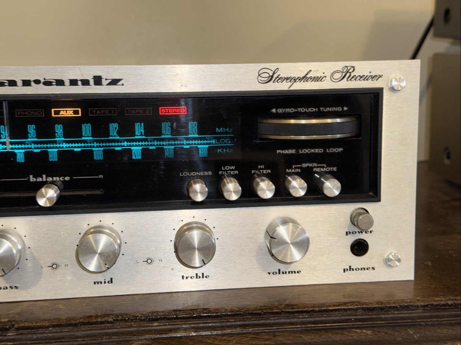 Vintage Marantz 2250 Stereo Receiver -Working, Solid and Clean