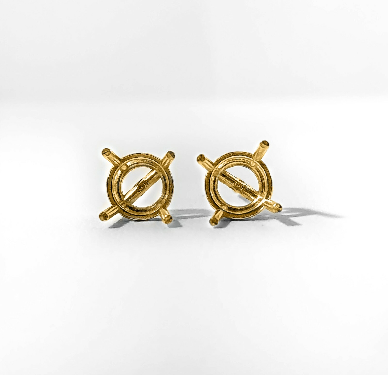 14K Yellow Gold Stud Earring Finding Mounting Setting Round 4-Prong Basket Screw