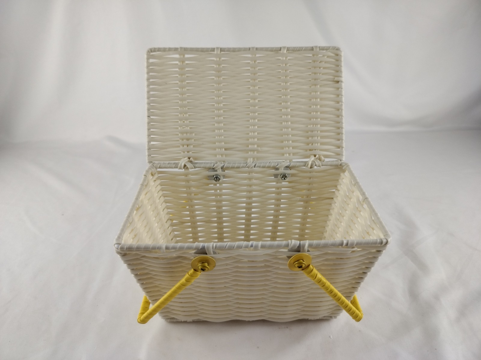 Empty Beekman 1802 White Gift Basket Yellow Handles