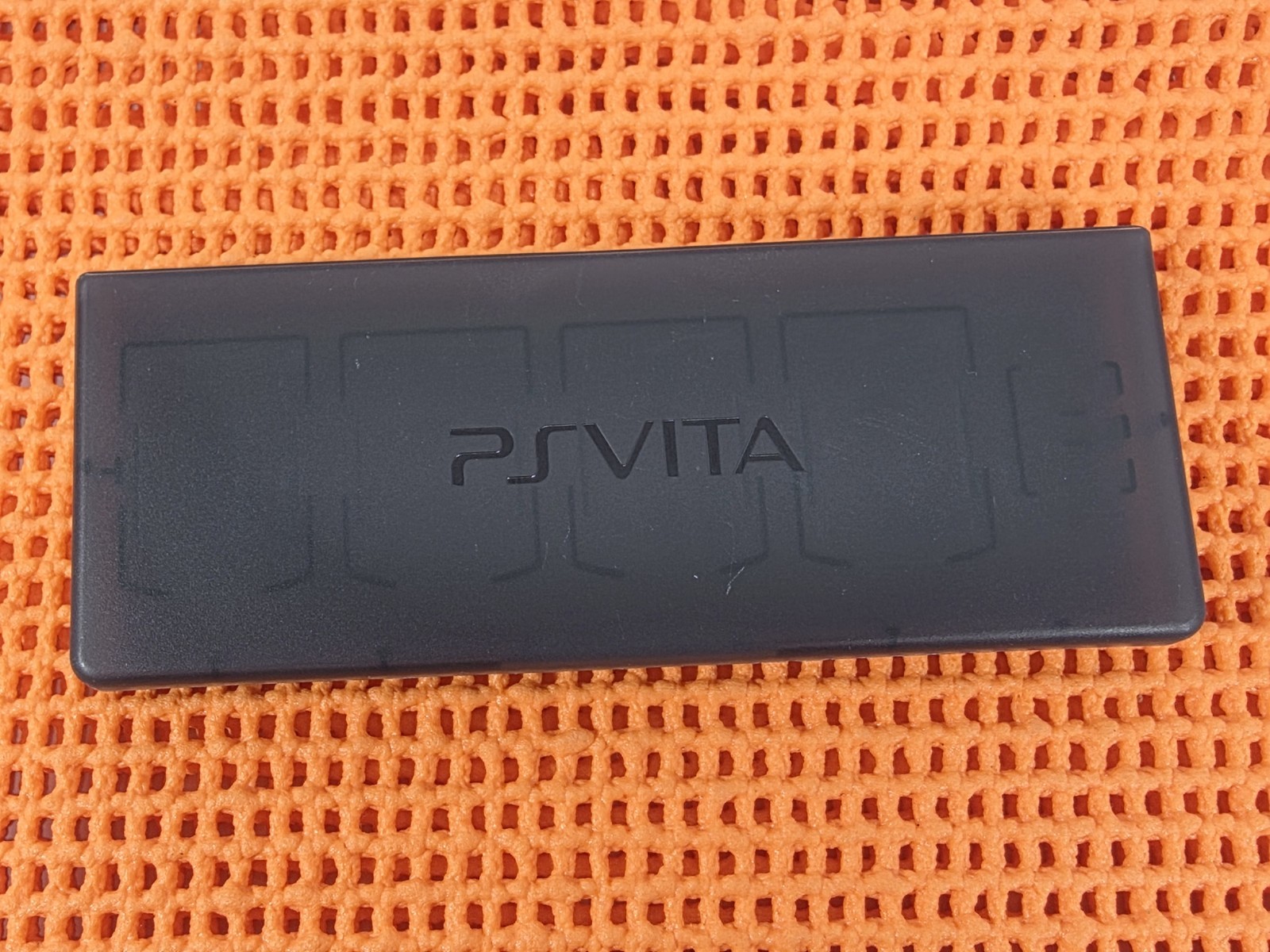 Official Sony PlayStation Vita Cartridge Case : Holds 8 Games + 2 Memory Cards