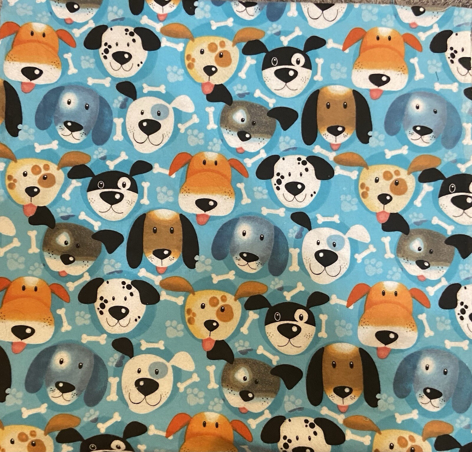 Flannel/2 Yds/Dogs/Cuddle print Flannel