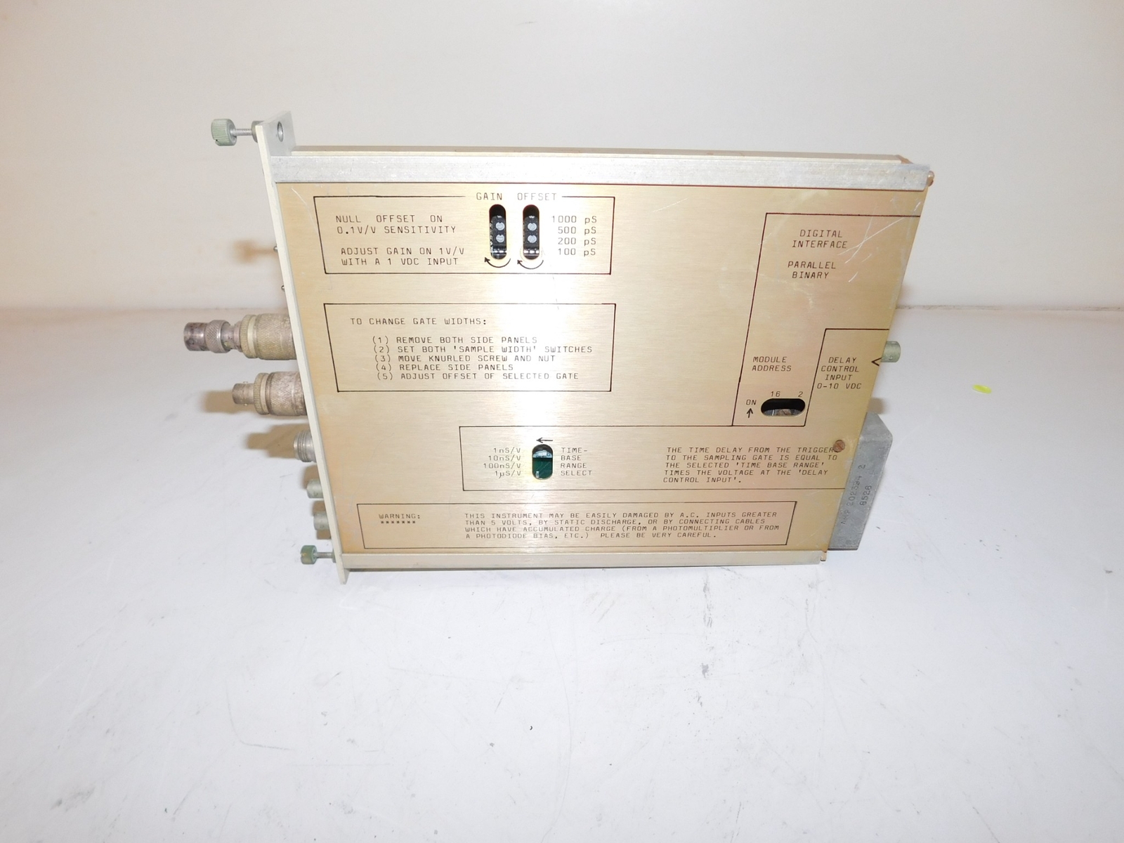 STANFORD RESEARCH MODEL SR255 FAST SAMPLER (JCC67)