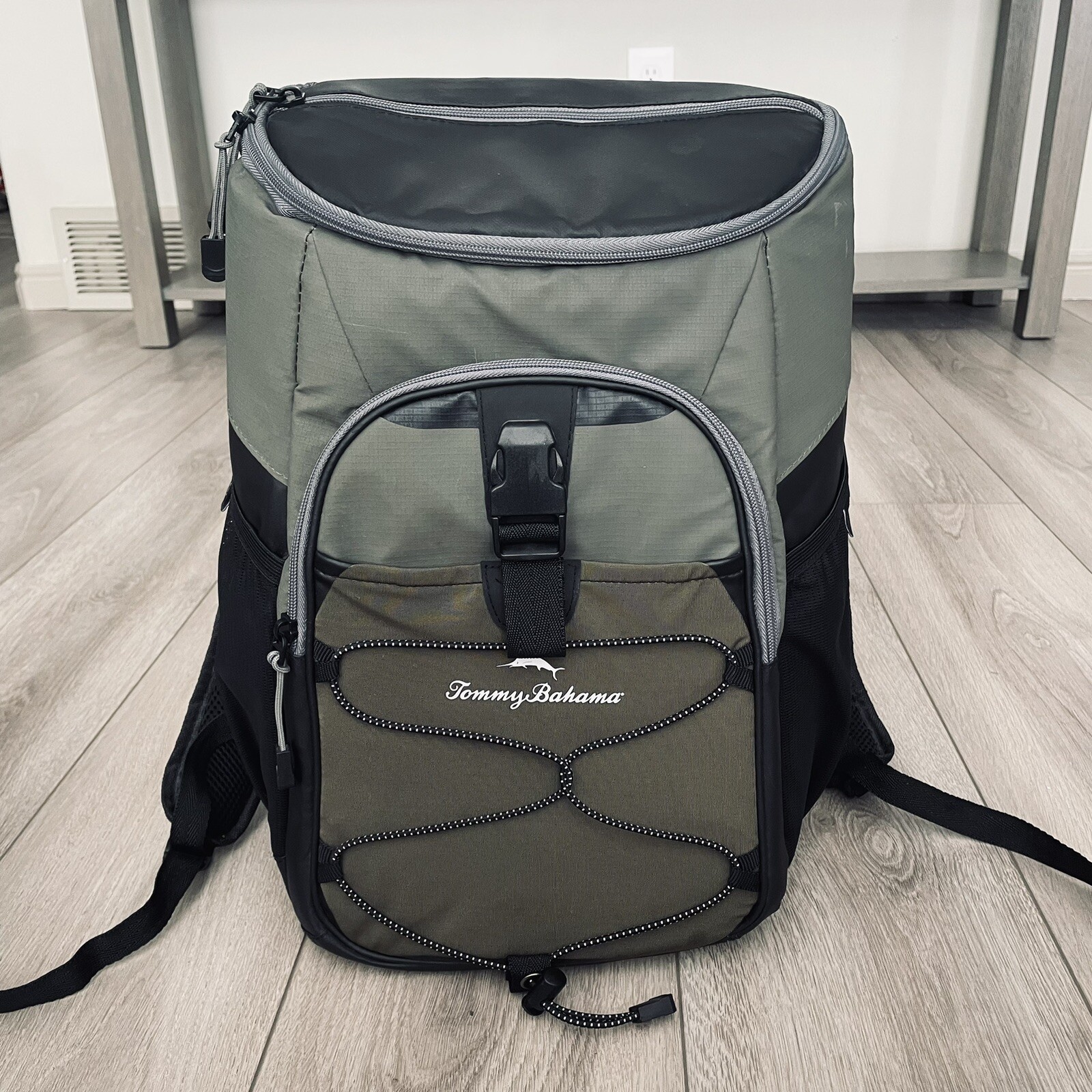 Tommy Bahama 24 Can Backpack Cooler Deep Freeze Insulation