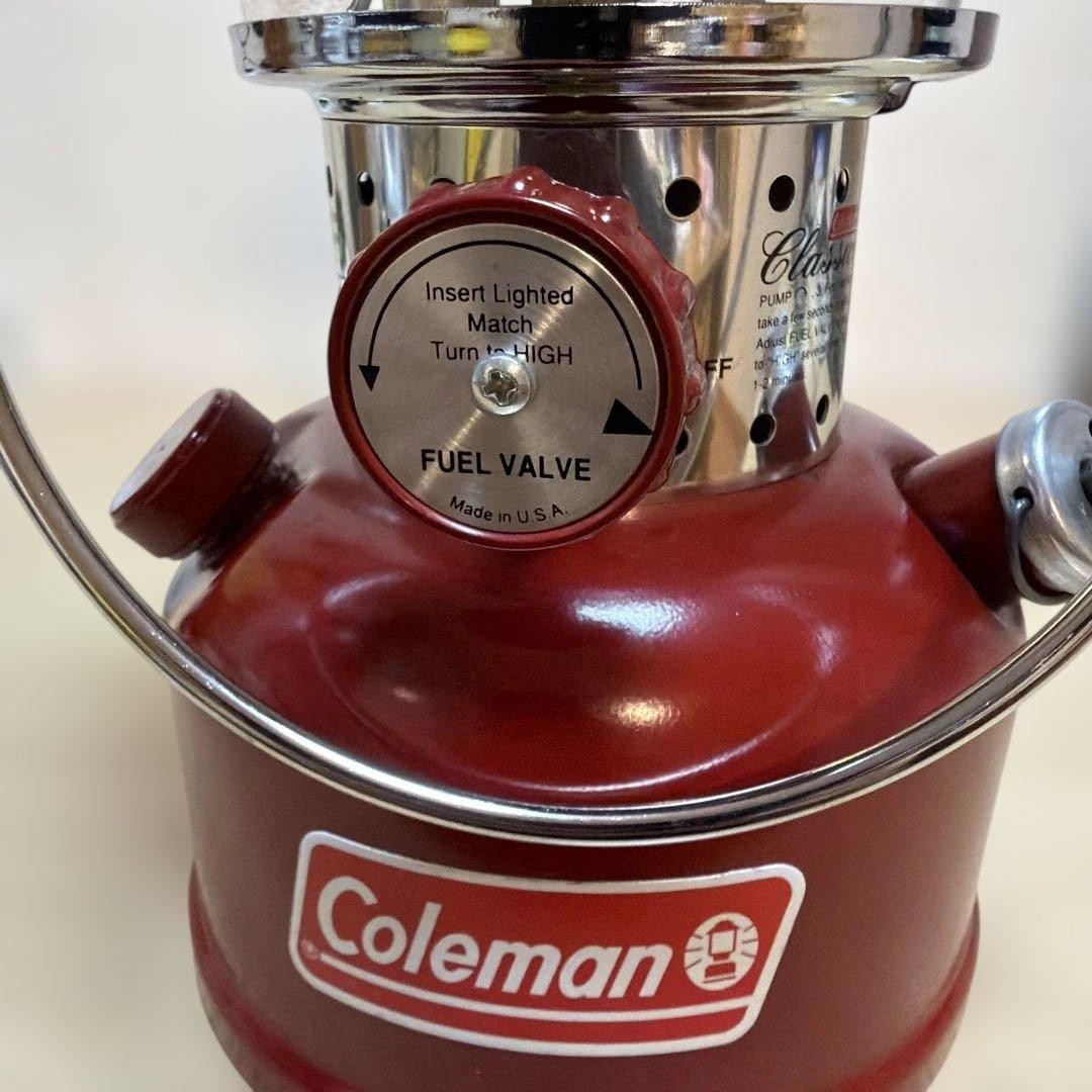 Coleman Pre-Owned 200B Lantern Metal Case Mantle