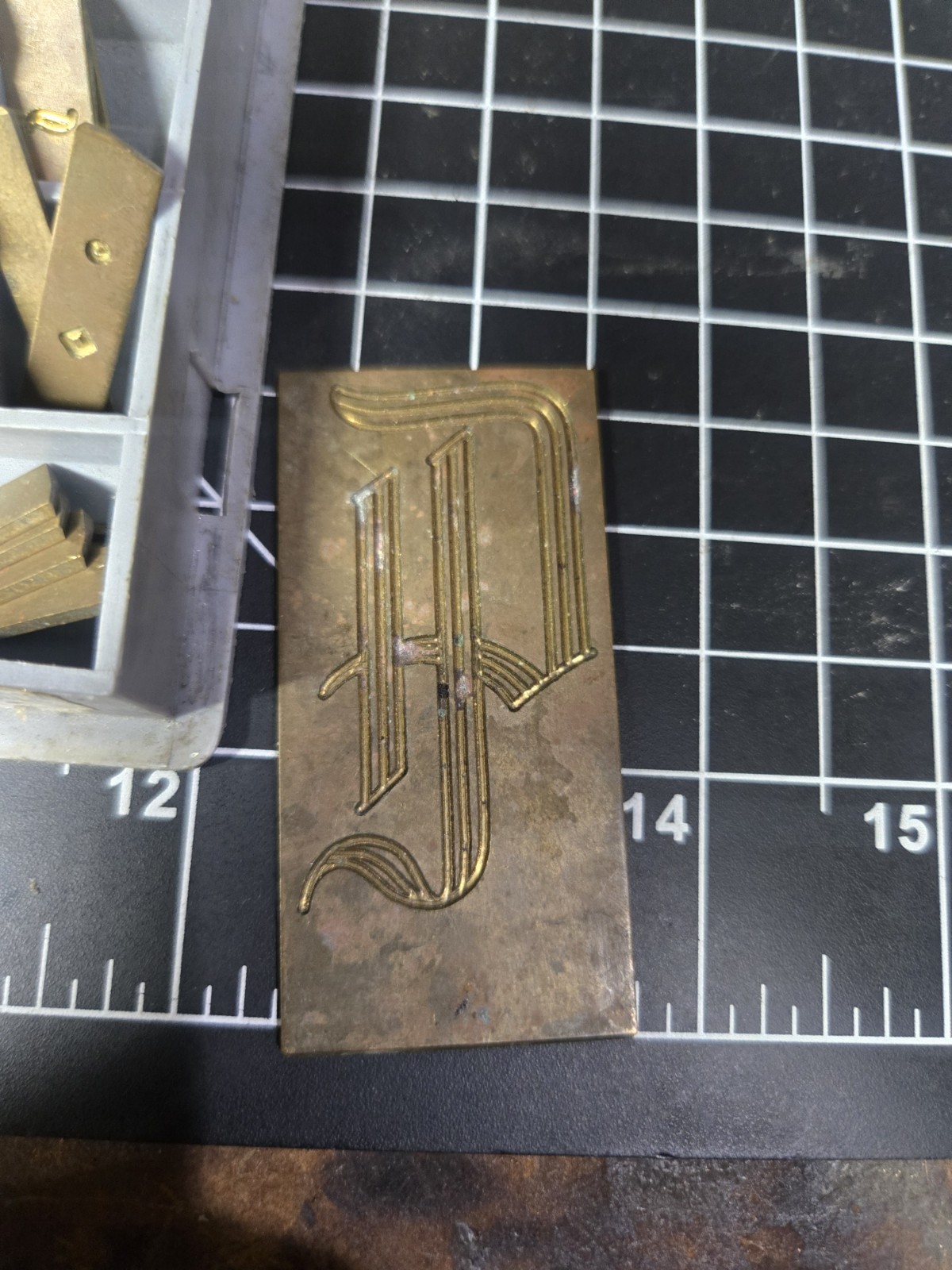 New Hermes Brass Engraving Font Set 35-310 Double Line Upper & Lower Case