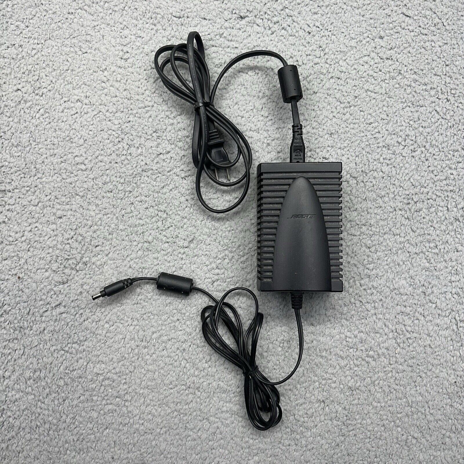 BOSE Power Supply MODEL DCS94 AC 110 input. 33v DC 1.1-amp MAX Dual voltage N136