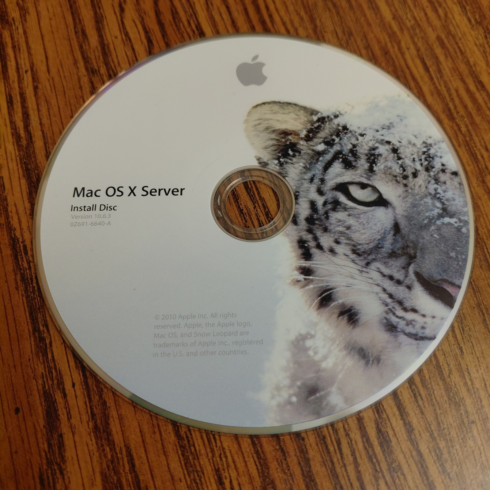 Apple Mac OS X Server Install Disc Version 10.6.3 0Z691-6640A Disc Only