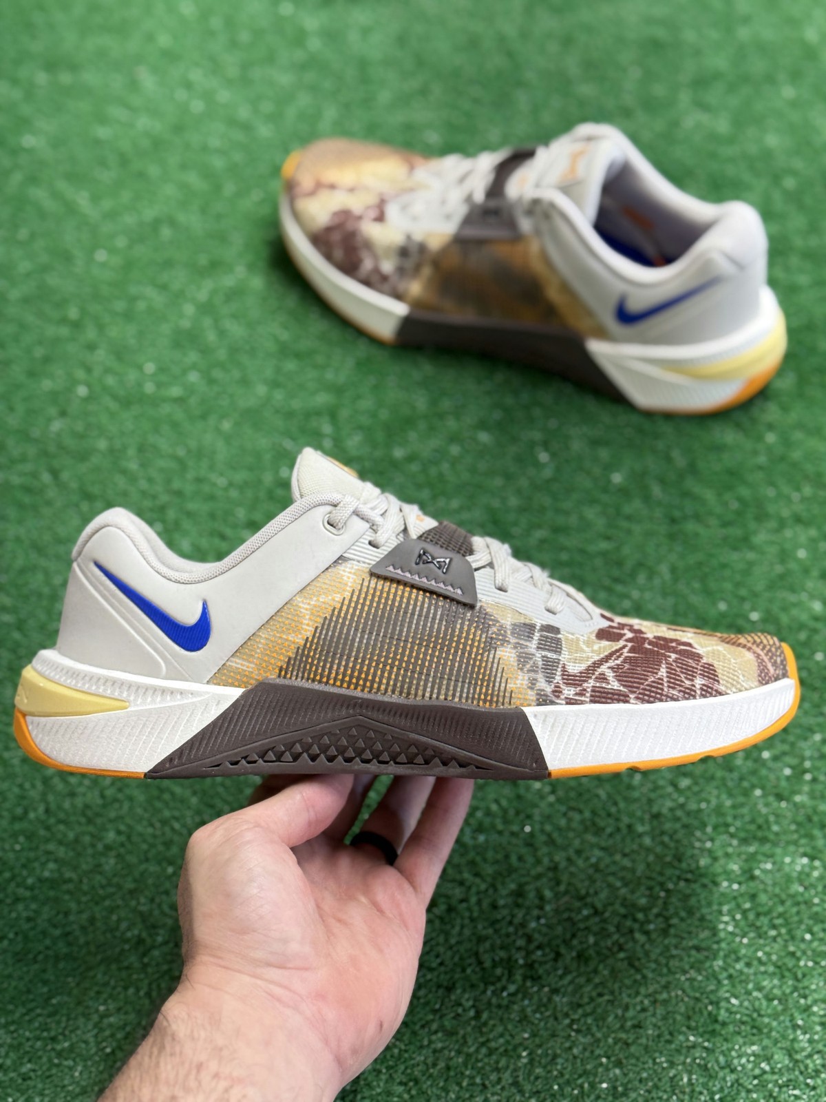 Nike Metcon 10 AMP Light Bone Cave Stone Racer Blue Mens HQ2615-001 NEW Sz 10.5