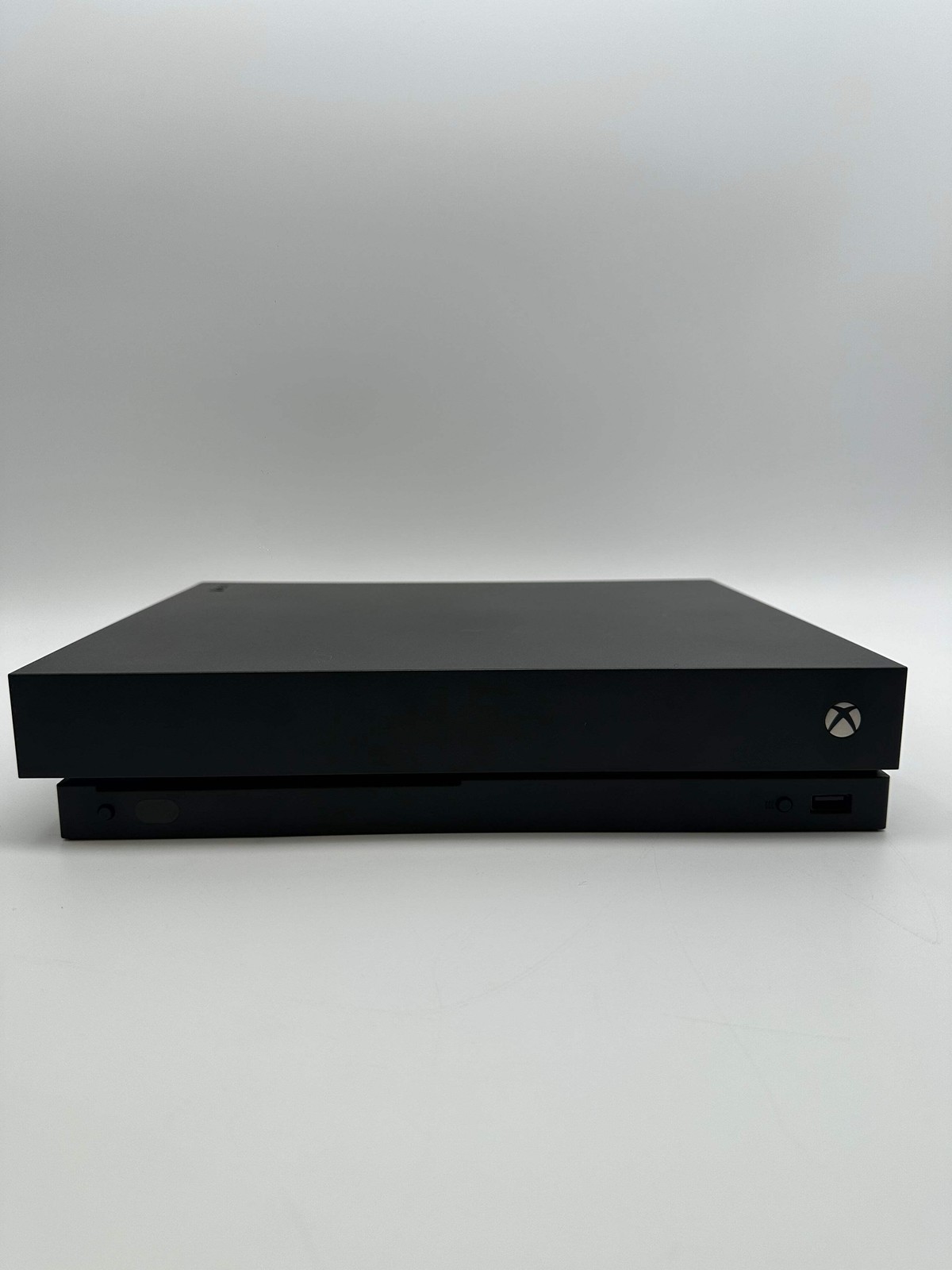 Microsoft Xbox One X (1787) 2017 Video Game System - Broken Console Only