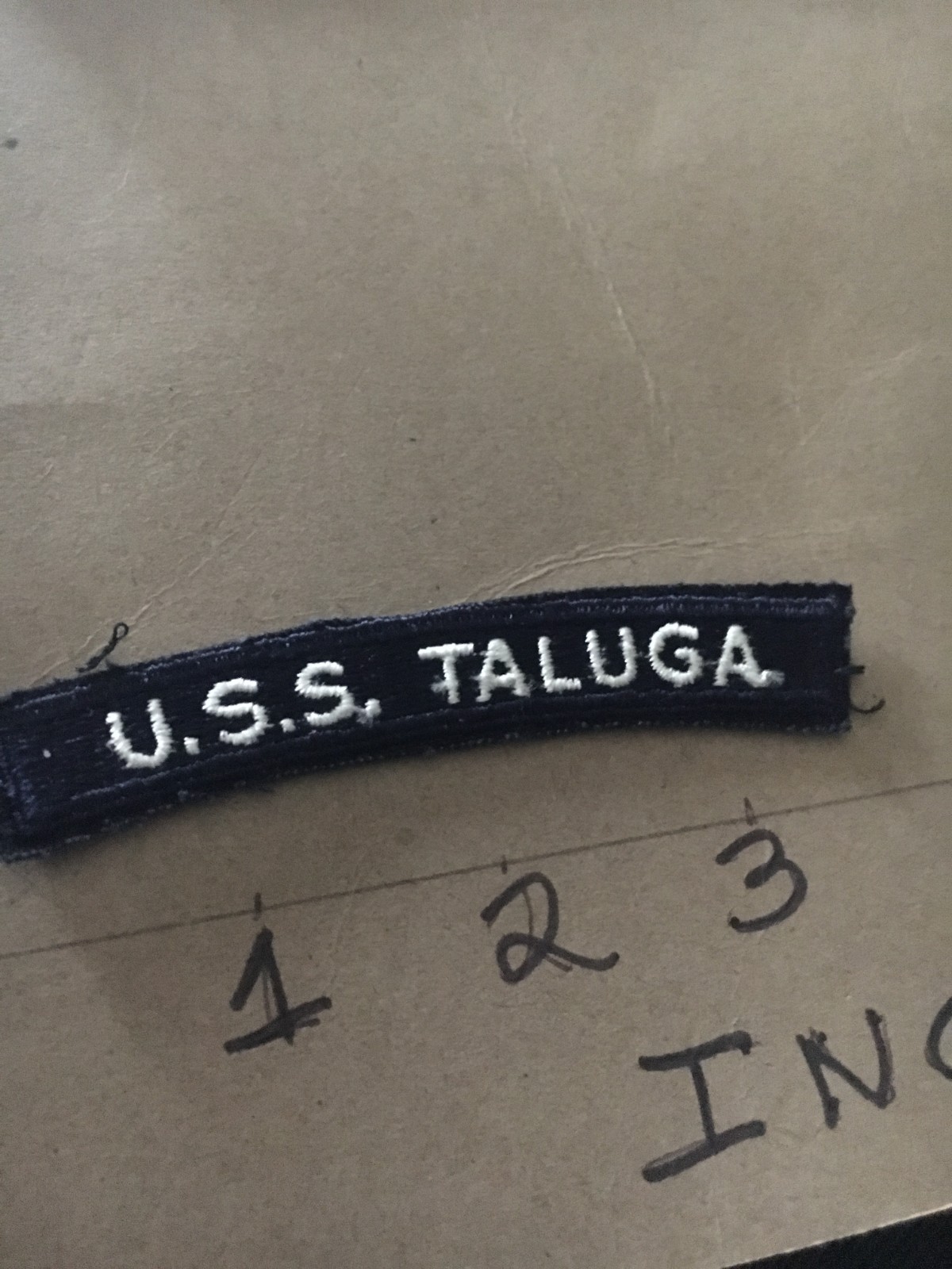 US NAVY SHOULDER STRIP TAB *** rocker *** Patch USS Taluga