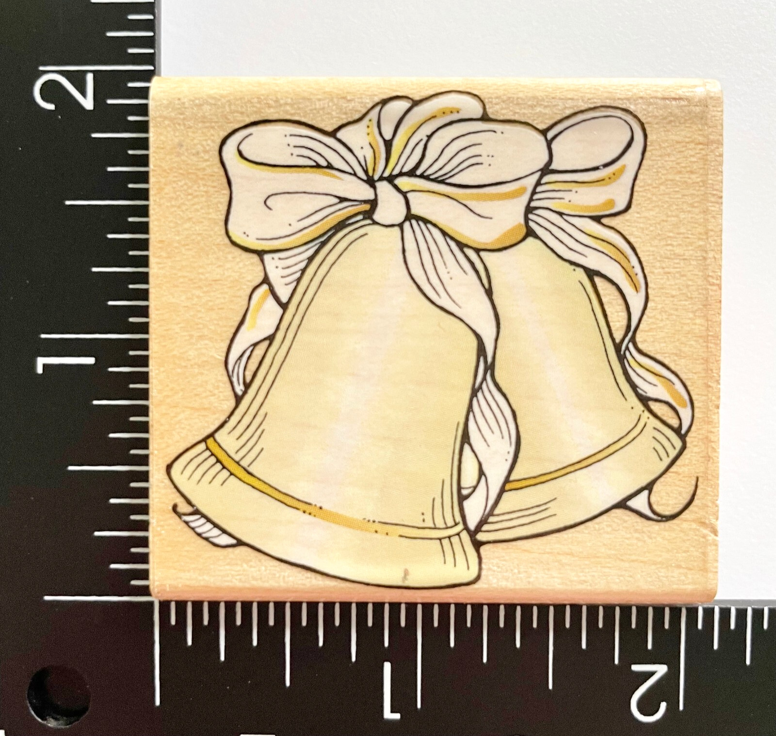 Hero Arts Wedding Bells Ribbon Bows E1182 Wood Mounted Rubber Stamp