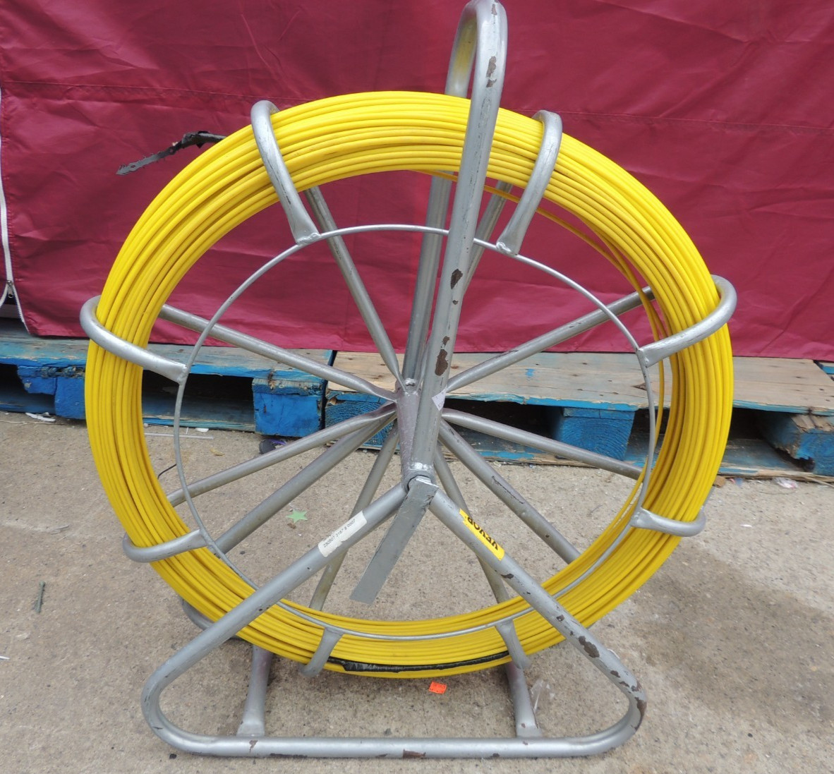VEVOR Fish Tape Puller Fiberglass in Wire Cable Running Duct Rodder