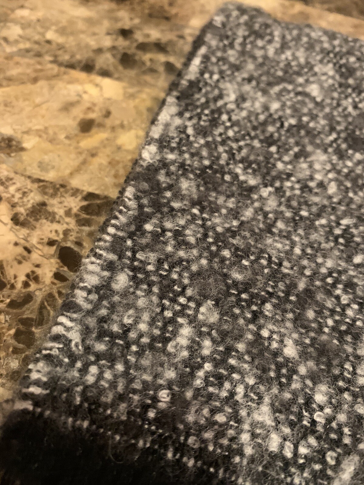 Pronto Uomo Mens Wearhouse Gray, Black & White Marled Mens Scarf Super Soft NWT