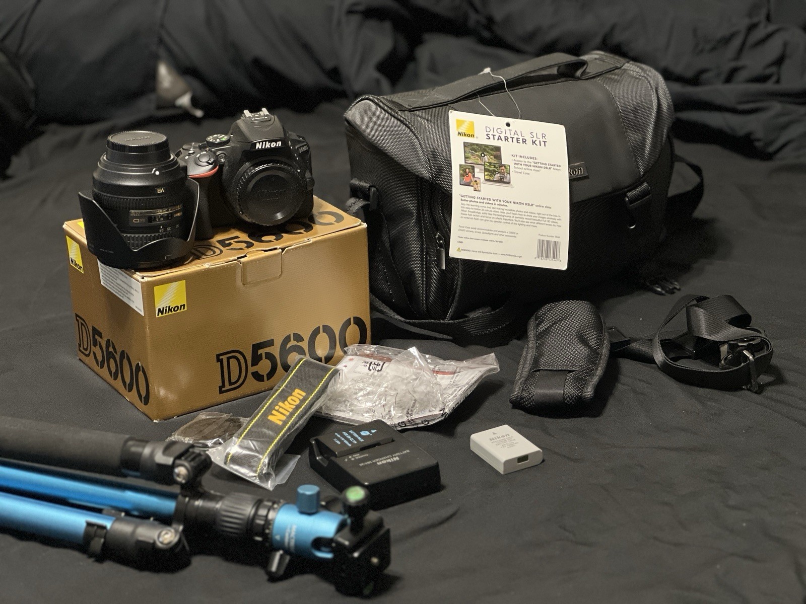 Nikon D5600 DSLR Bundle w/ 24-85mm VR Lens (UPGRADE) + Bag, Tripod – Low Use
