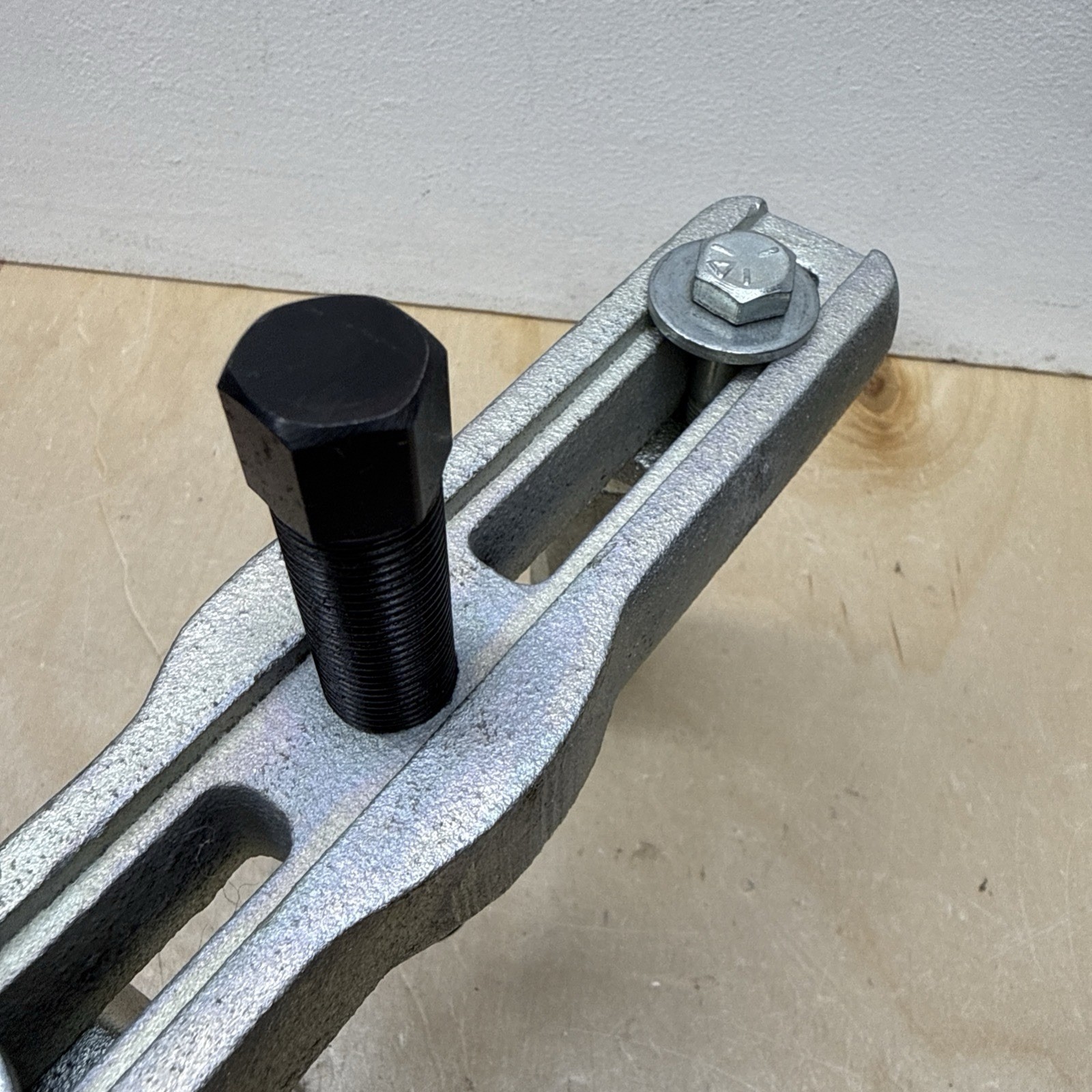 Made In USA Springfield Heavy Duty Adjustable Puller Tool
