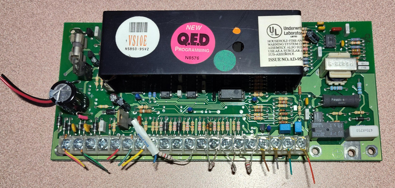 Honeywell ADEMCO QED VS10E ~ N5850 - 95V2 ~ AD-9560 Alarm Security Circuit Board