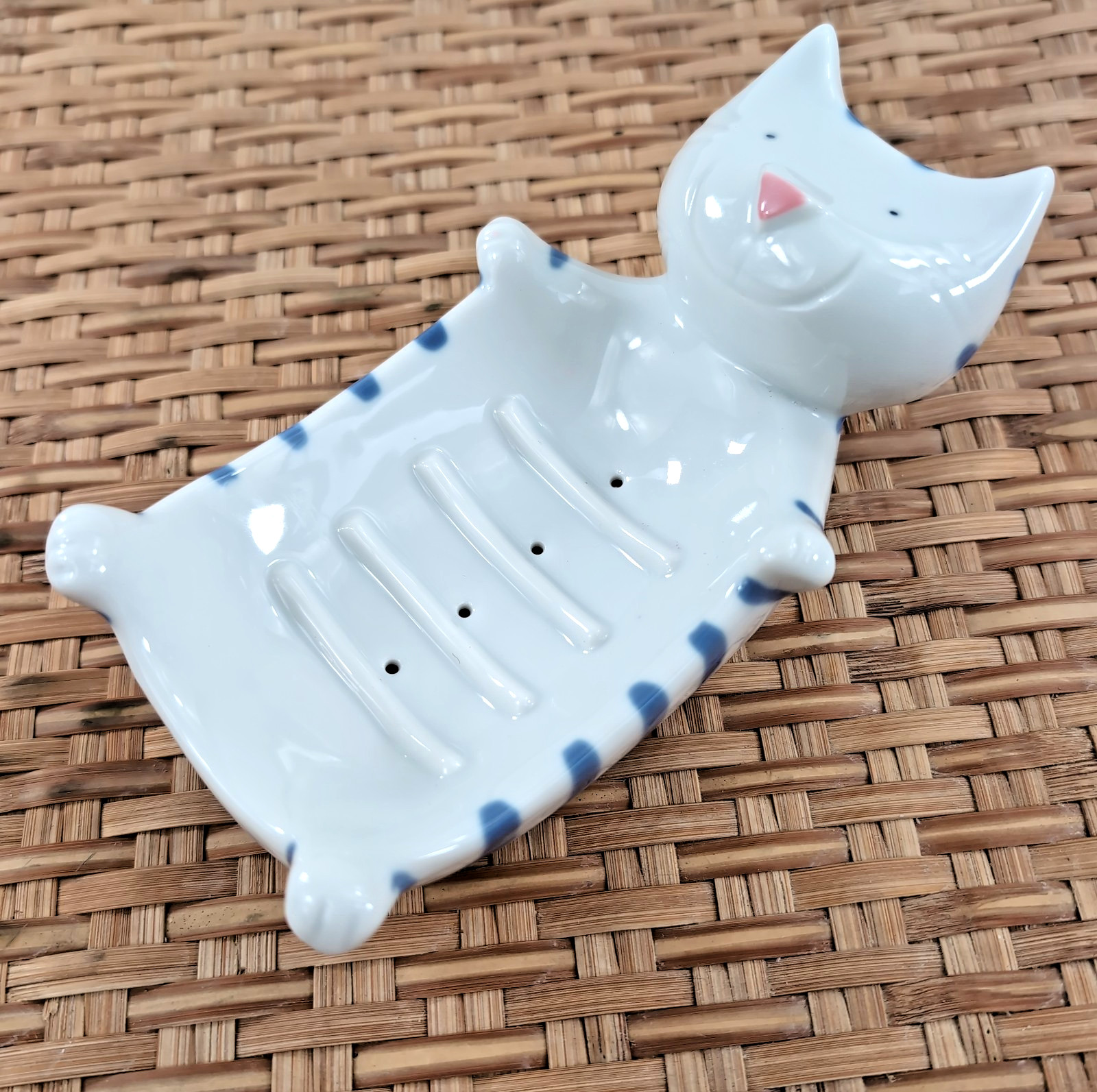 VTG Neiman Marcus RARE Cat Soap Dish Blue White Anthropomorphic Smiling Happy