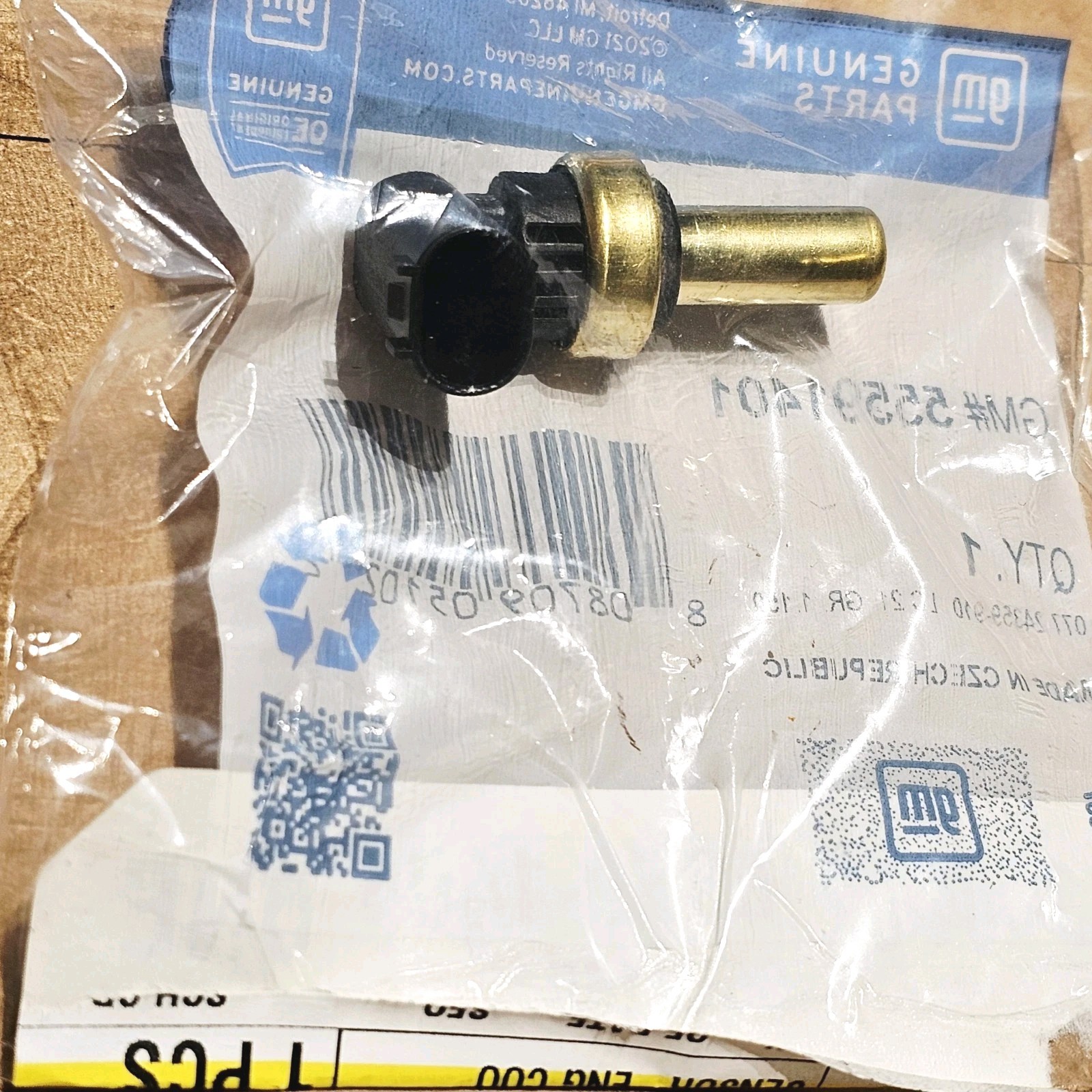 GM OEM Engine Coolant Temperature Sensor # 55591401 - Brand New, Sealed