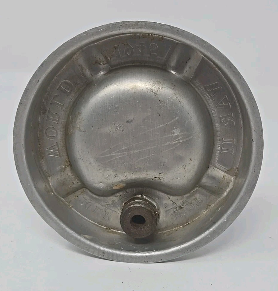 WW2 US 20 MM Shot Ashtray 1945
