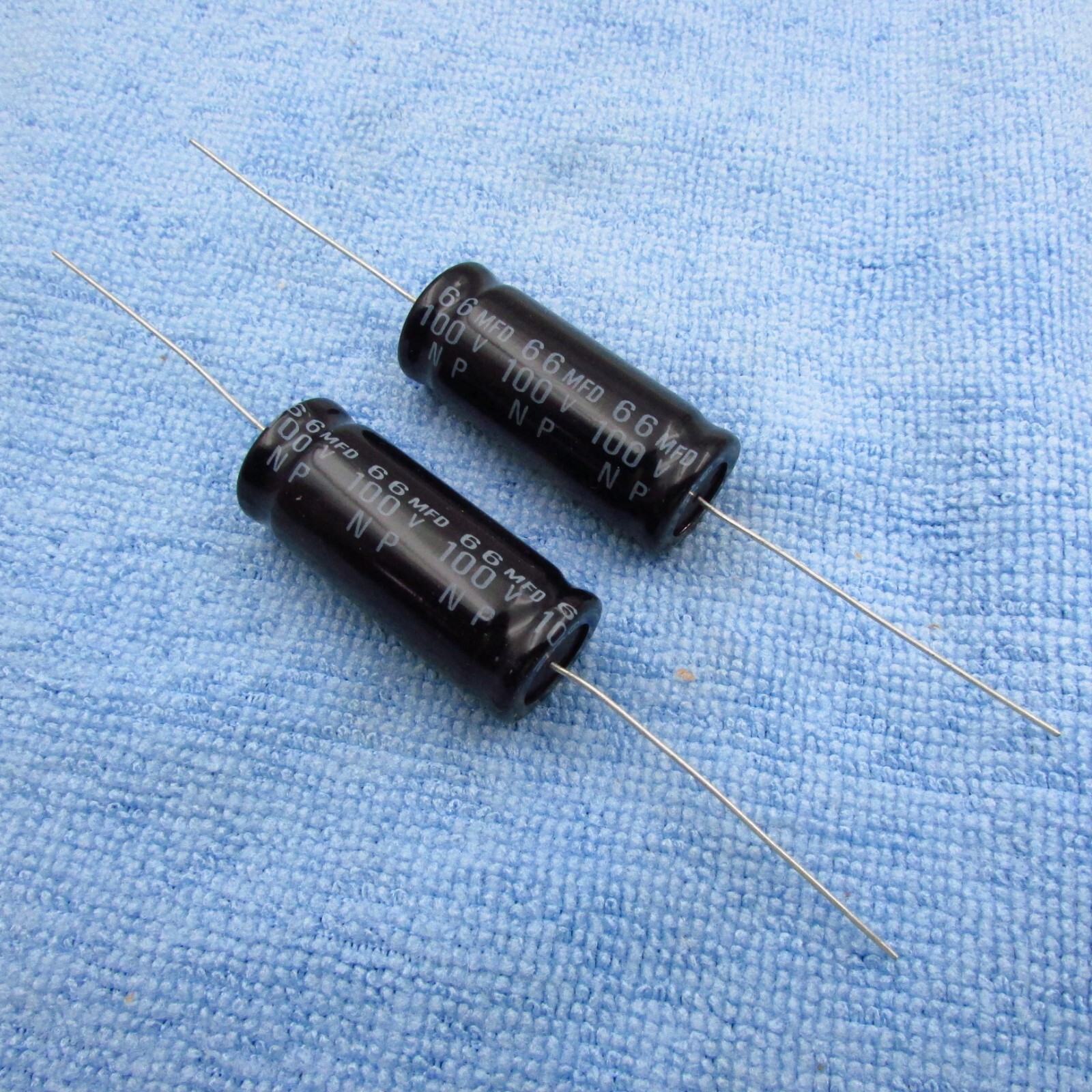 Qty 2  66uF 100V Electrolytic Non-Polarized Speaker Crossover Capacitor