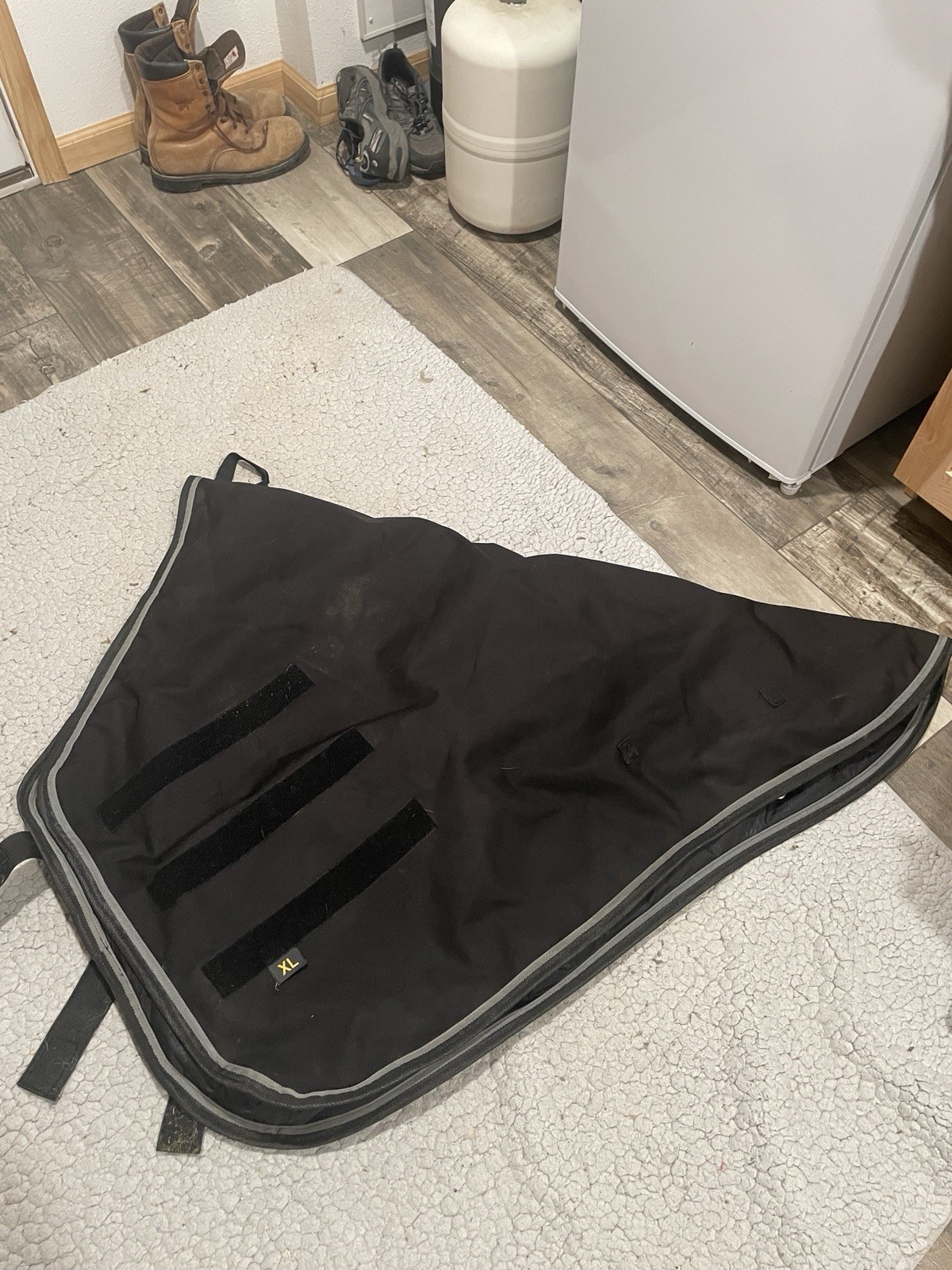 Schneider Neck Black Horse XL