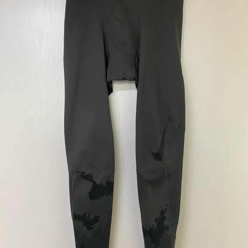 Nike Pro Hyperwarm Compression Leggings M