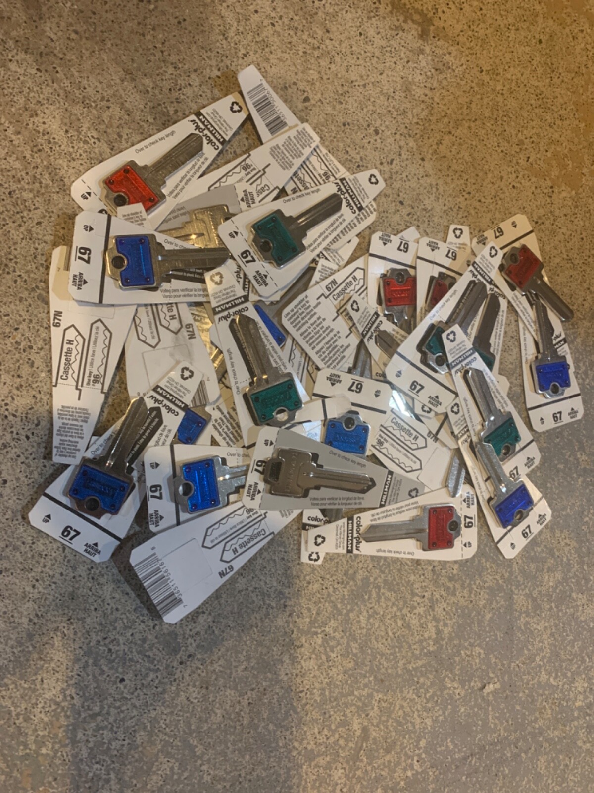 Lot of 40 Axxess 67 Key Blanks