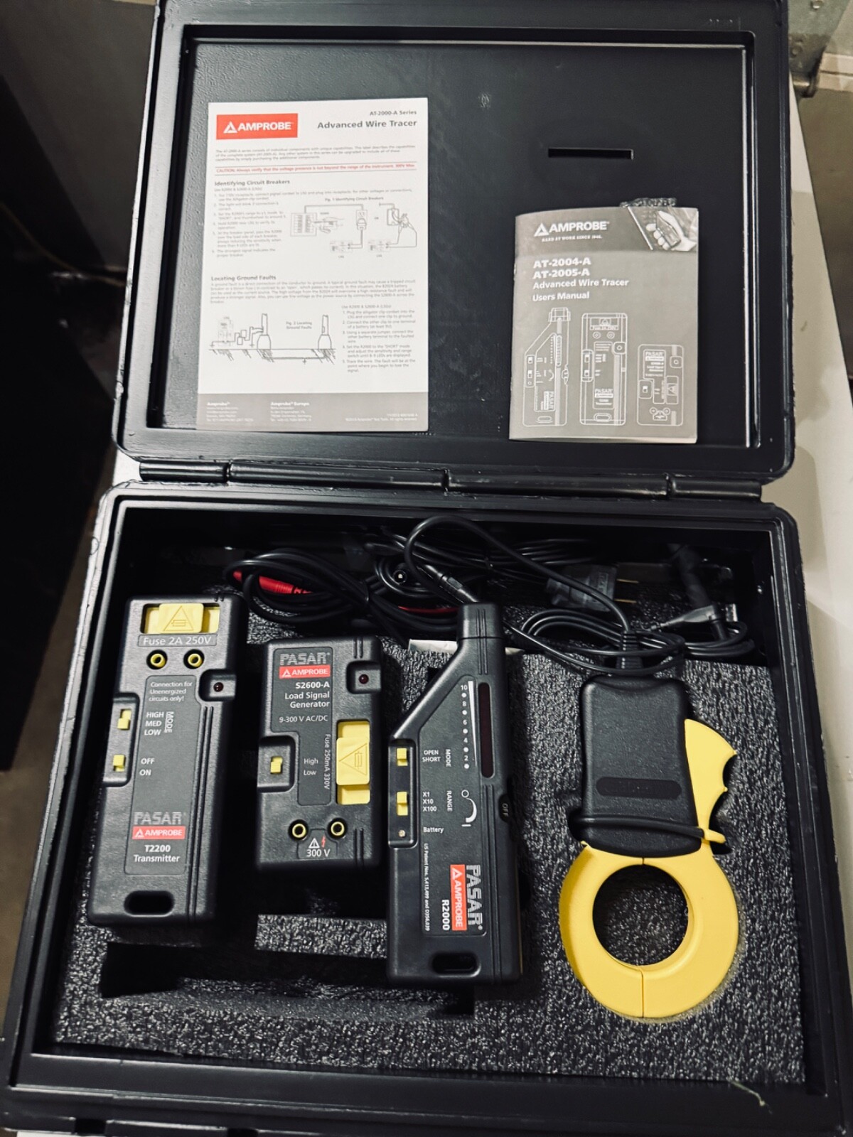 Amprobe AT-2004 Advanced Live Wire Tracer behind walls &  up to 13 feet deep