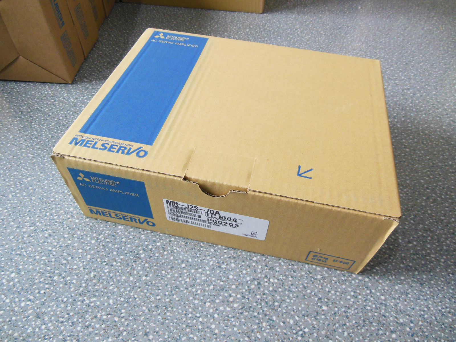 New Mitsubishi MR-J2S-70A Servo Drive In Box MRJ2S70A Expedited Shipping #PA