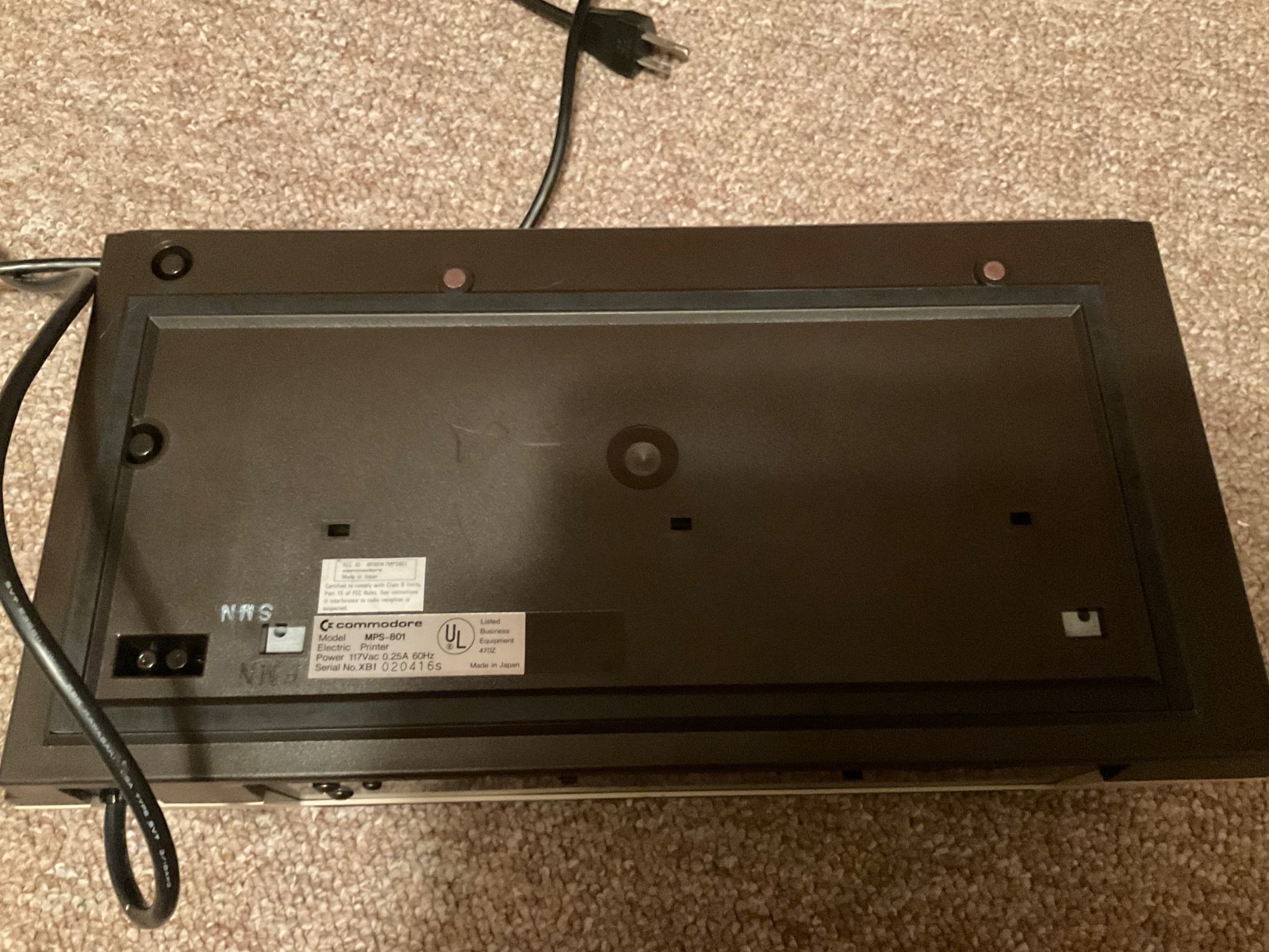 Commodore MPS801 Dot Matrix Printer - RARE - C64 Powers Up