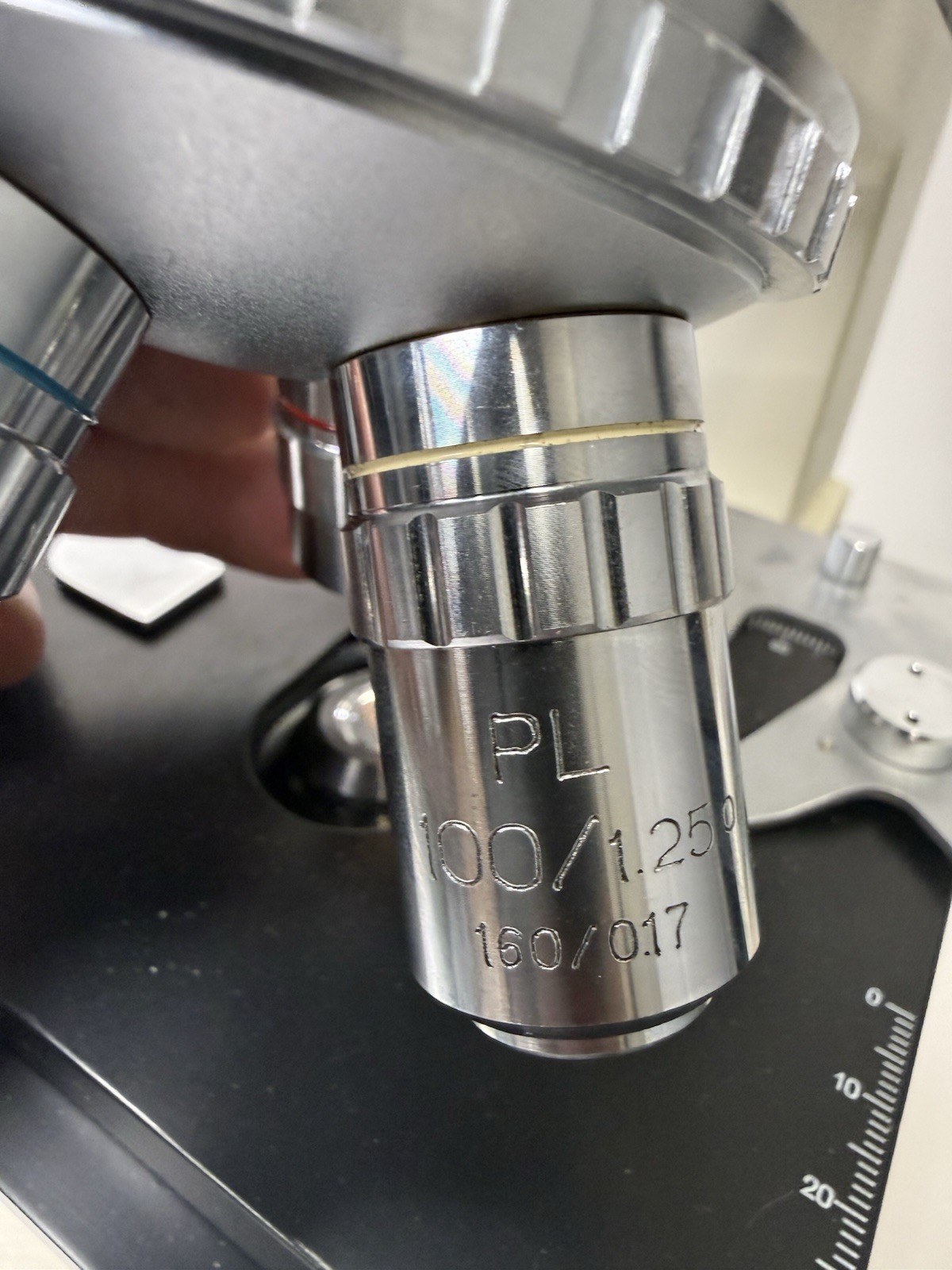 Eagle CMP240 Microscope - Compound Biological