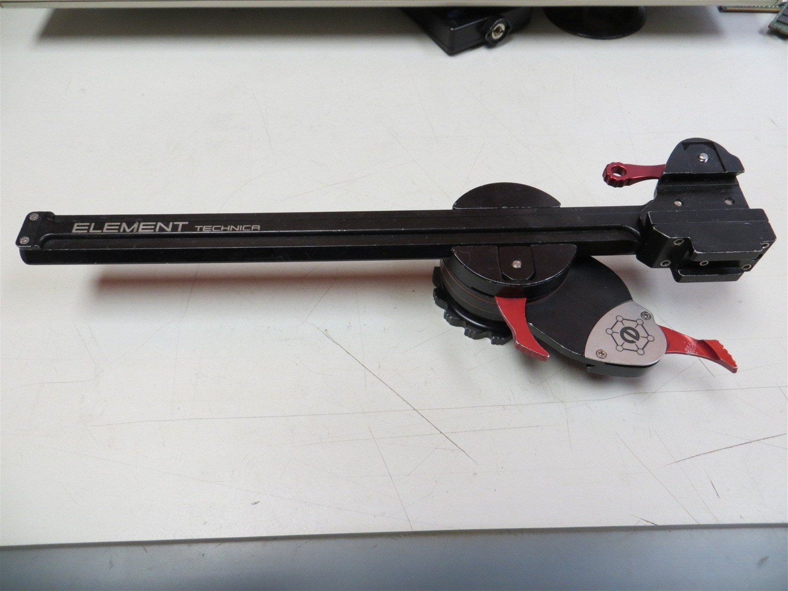 Element Technica ID By RED Mount
