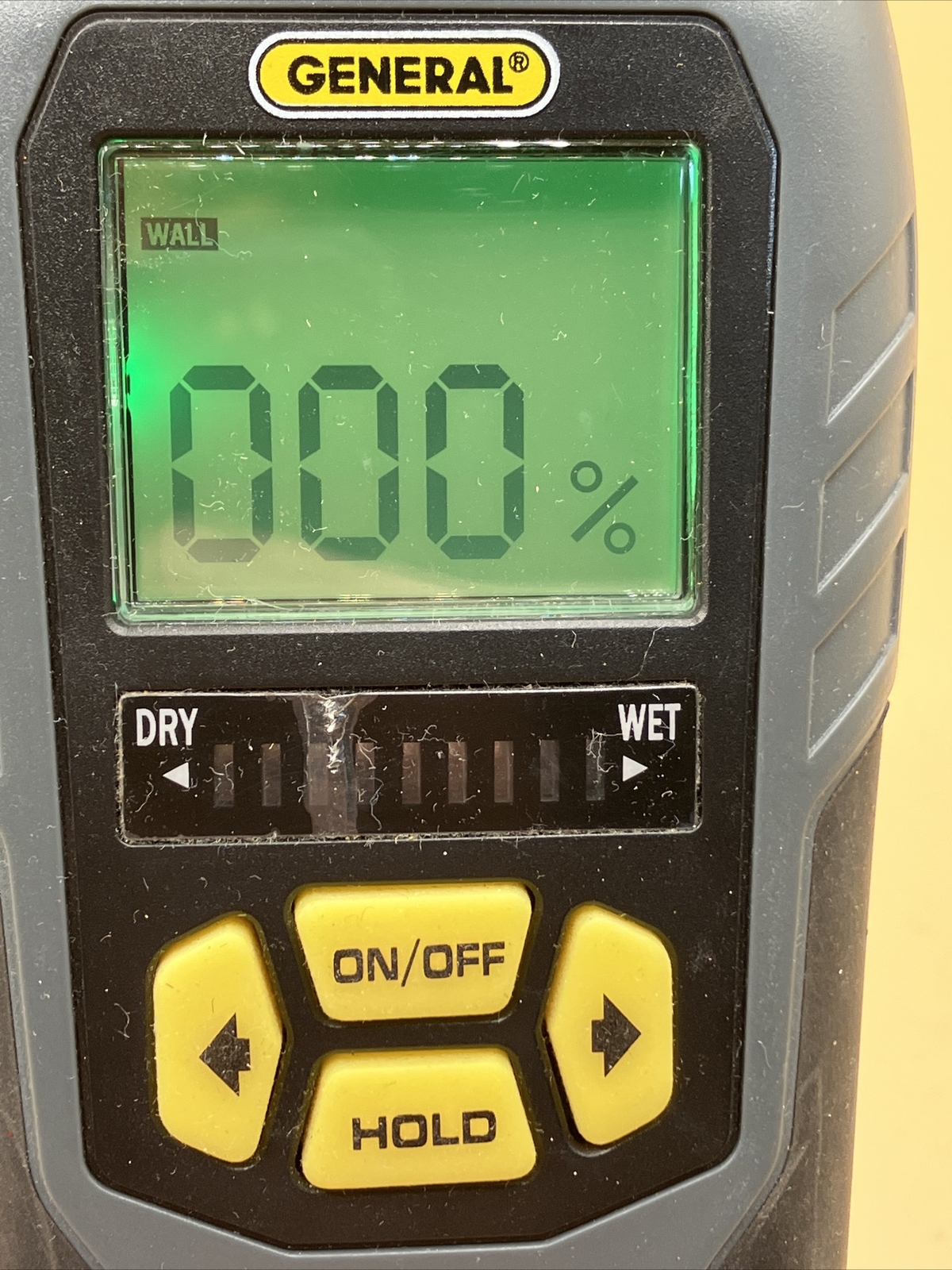 General Tools-MM8-Portable Pinless LCD Moisture Meter