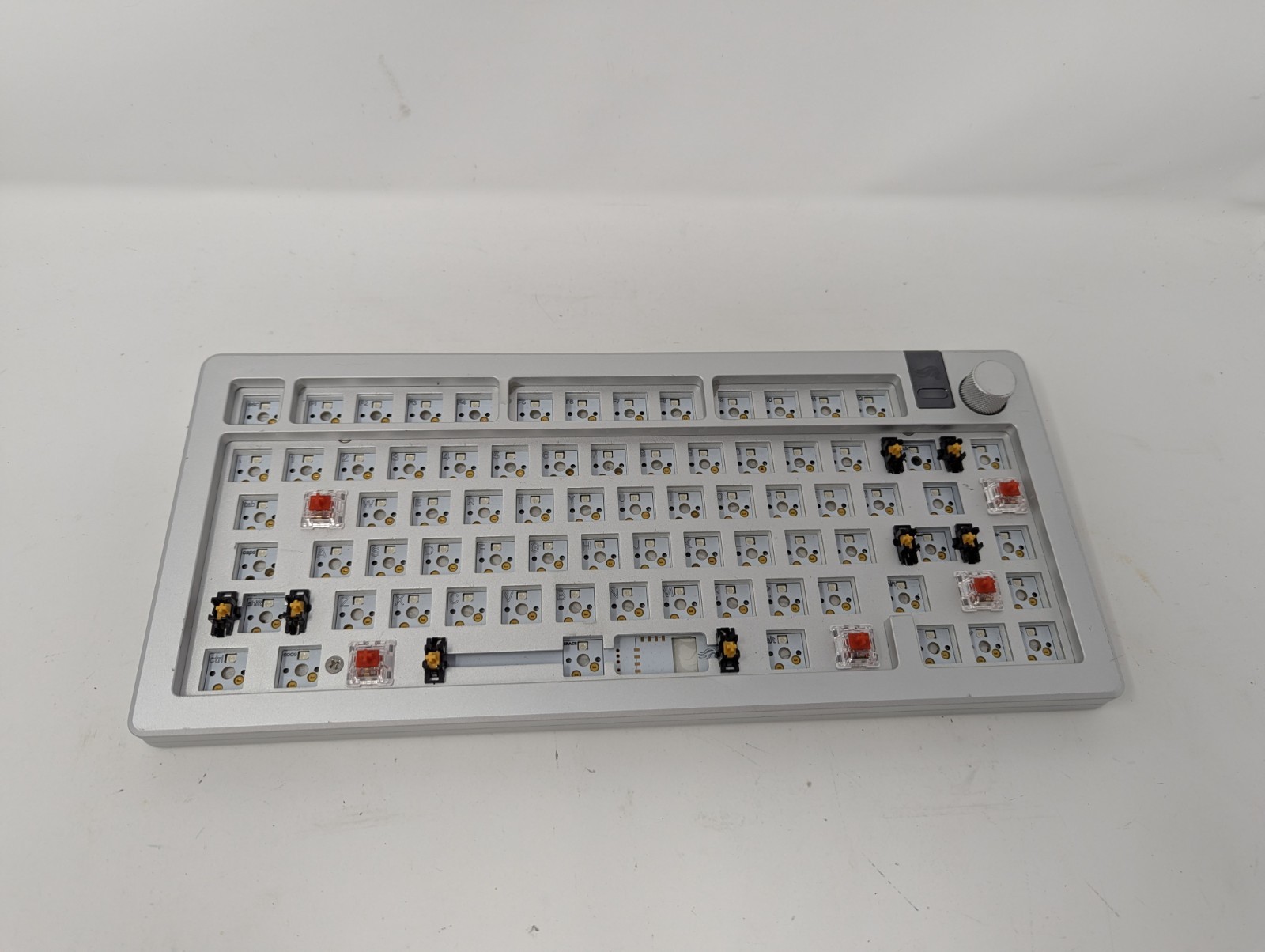Glorious GMMK 3 Pro 75% Mechanical Gaming Keyboard, Silver  Parts Or Repair
